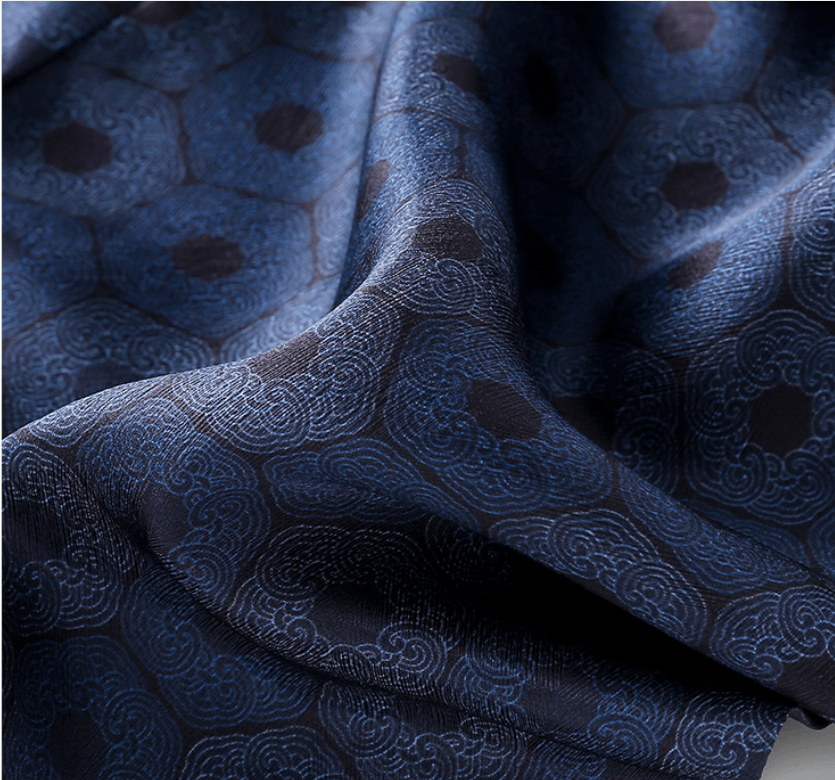 Double-layer men’s silk scarf