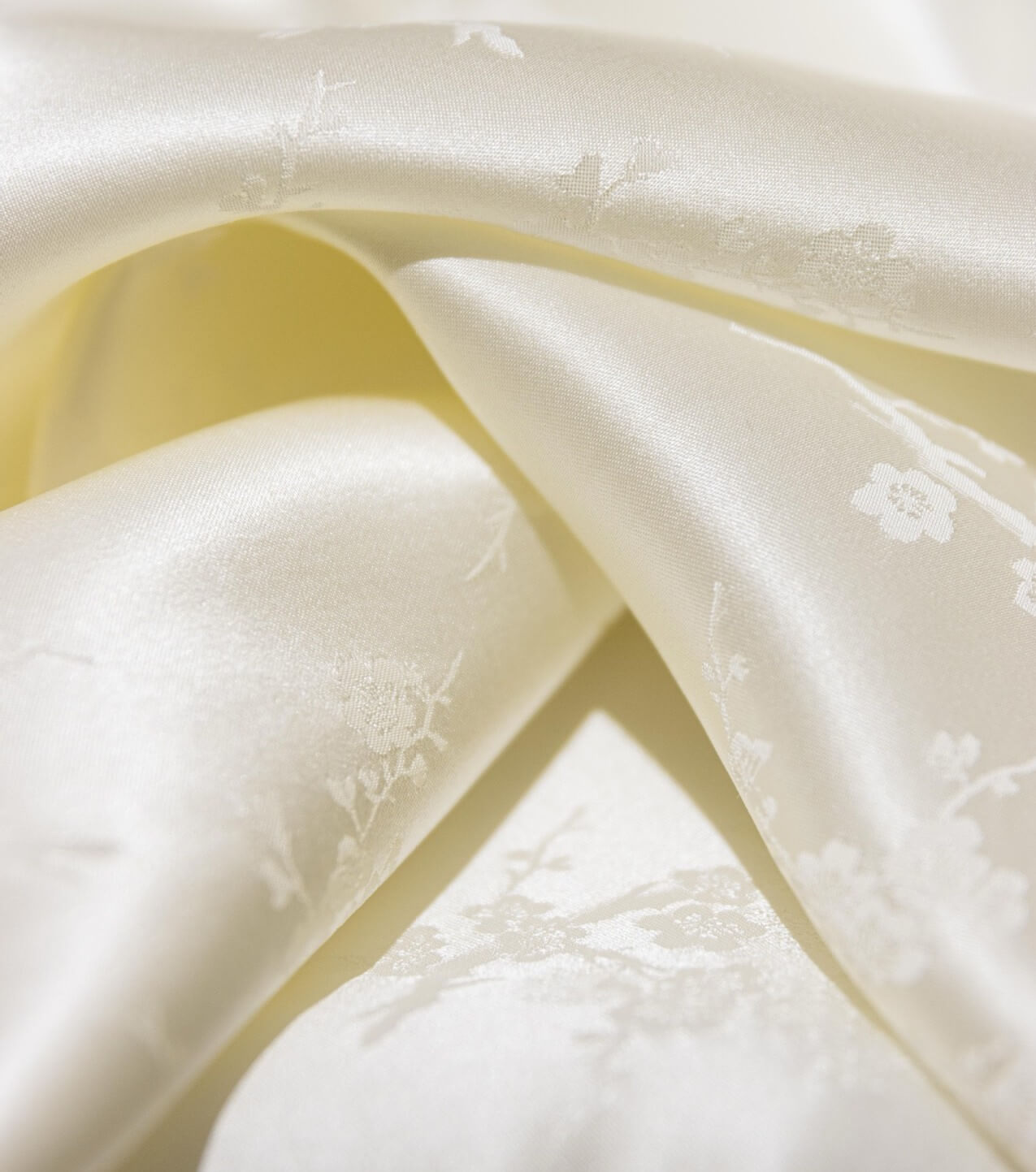 Silk jacquard trousers