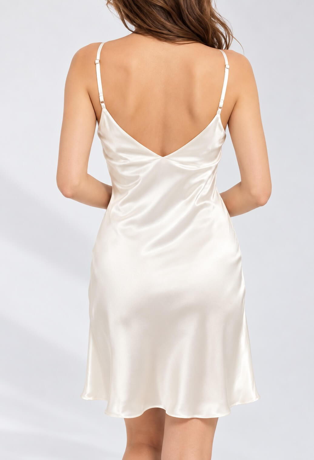 Silk negligee with adjustable straps